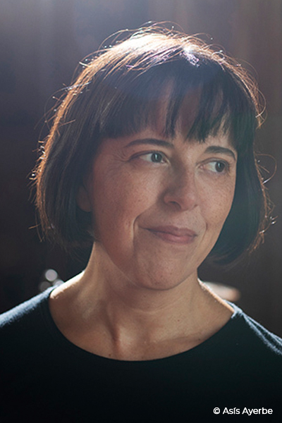 Pilar Adón