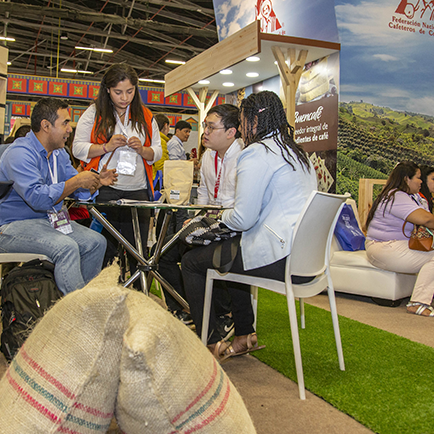 acompaña noticias Cafés de Colombia Expo