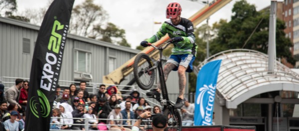DEPORTES QUE SE PRACTICAN EN 2 RUEDAS